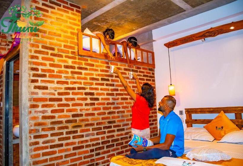 豪华家庭房间, Thuru Villa