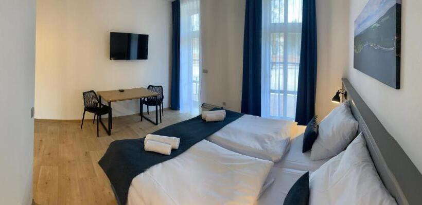 اتاق استاندارد, Benátky 214