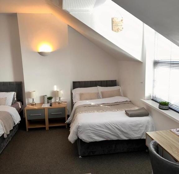 标准三人间, Lincoln City Centre Rooms P&s