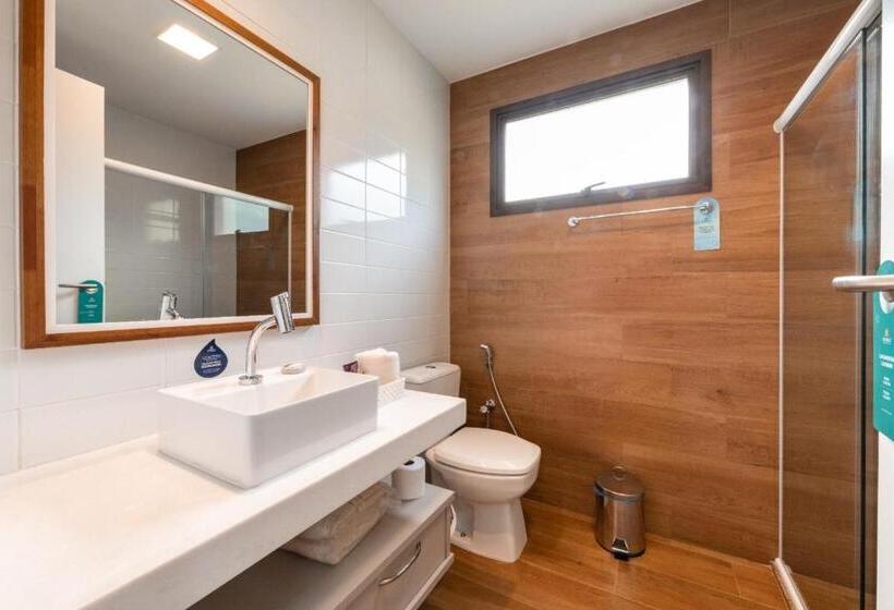 スタンダードバンガロー, Reserva Dos Lagos