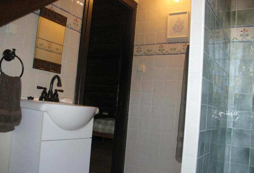 اتاق استاندارد سه نفره, Fürge Róka Porta