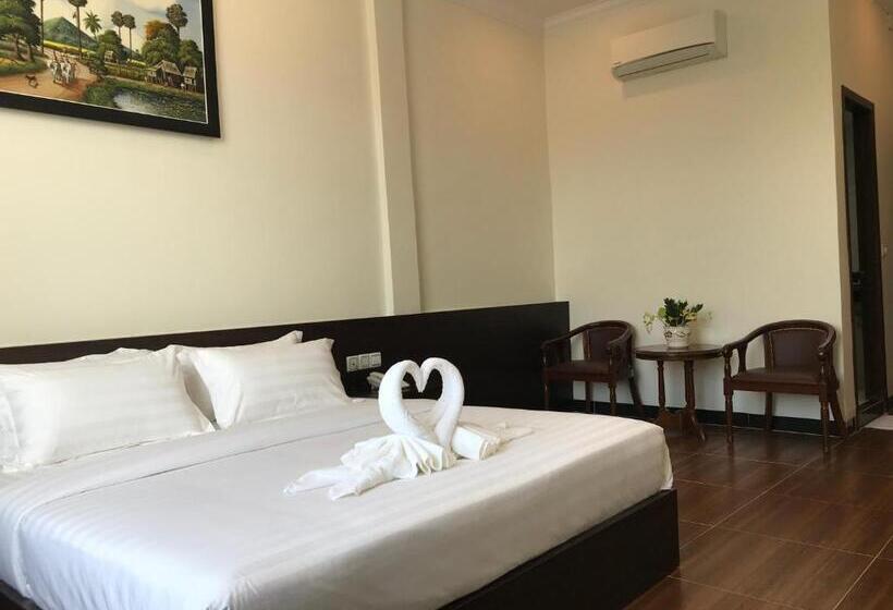 اتاق سوپریور با تخت بزرگ, Apple Hotel Two   Near Phnom Penh Airport