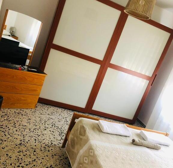 Quarto Estandar Banheiro Compartilhado, B&b Dell Amicizia