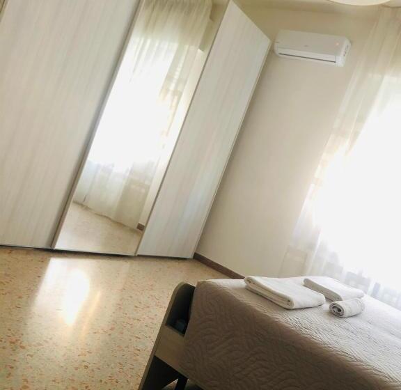Quarto Estandar Banheiro Compartilhado, B&b Dell Amicizia
