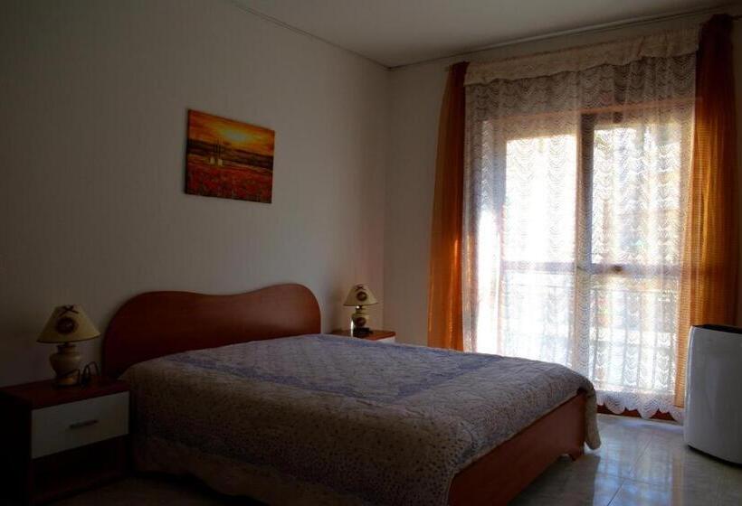 Quarto Estandar com Sacada, B&b Il Conte
