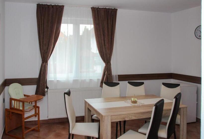 آپارتمان 2 خوابه, Apartamente Gergely Apartmanok