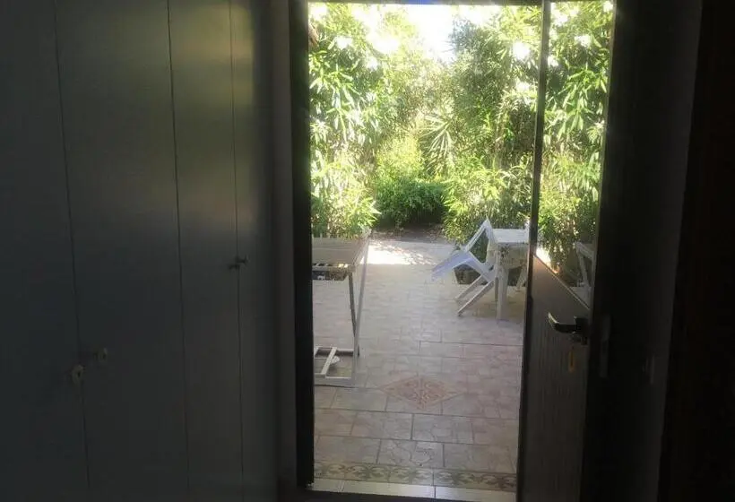 スタンダード４人部屋, Garden Rooms