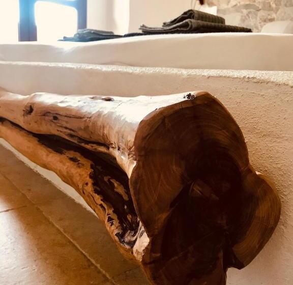 اتاق استاندارد با بالکن, I Ginepri