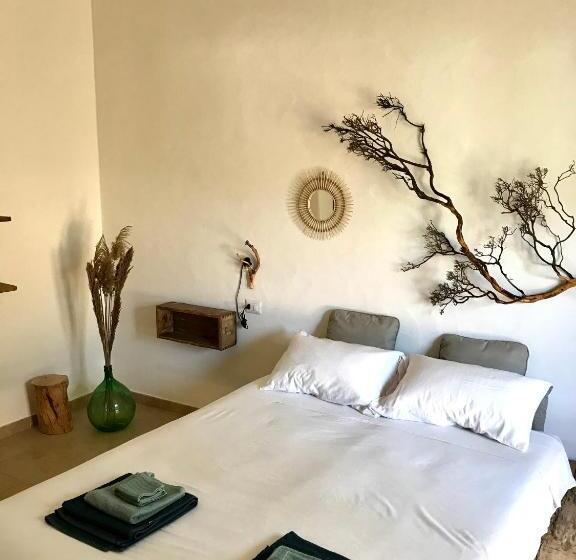 اتاق استاندارد, I Ginepri