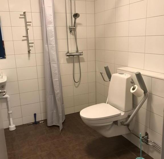 חדר משפחתי, åsens Vandrarhem Uvboet