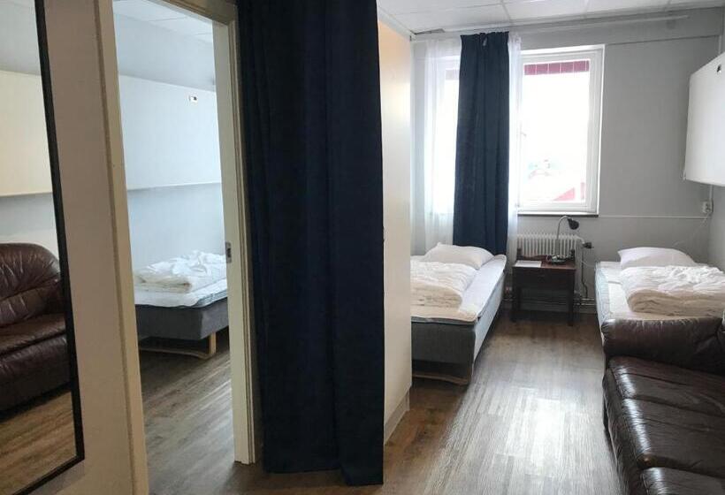 חדר משפחתי, åsens Vandrarhem Uvboet