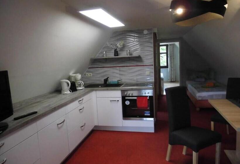 Апартаменты 1 Спальня, Eiscafe&pension Schumann