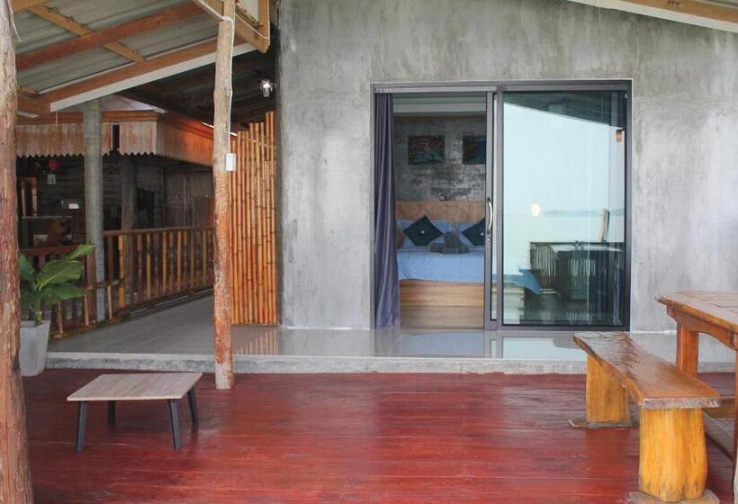 غرفة قياسية مطلّة علي البحر, Lanta Sabai Day House