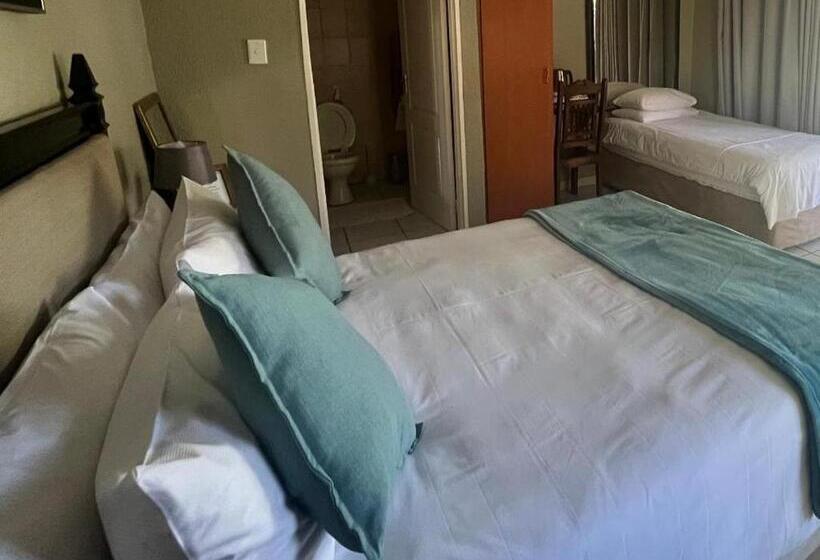 اتاق خانوادگی, Toro Guest House
