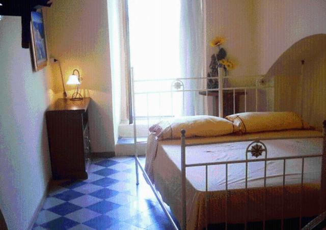 标准工作室, Affitacamere Dante