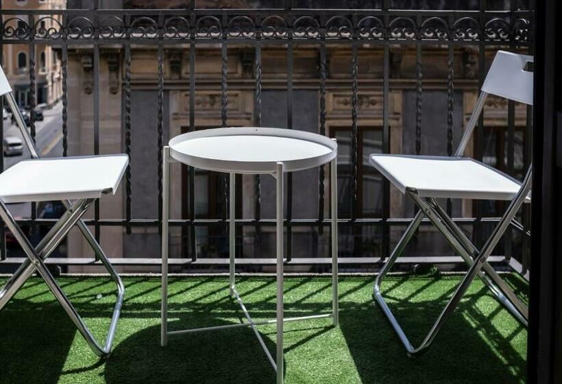 غرفة قياسية, Rooms 20 Settembre