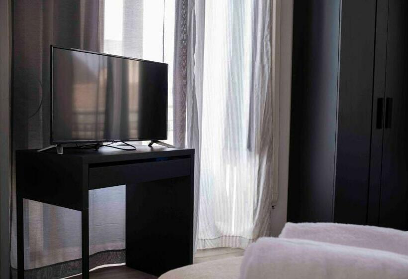 غرفة قياسية, Rooms 20 Settembre