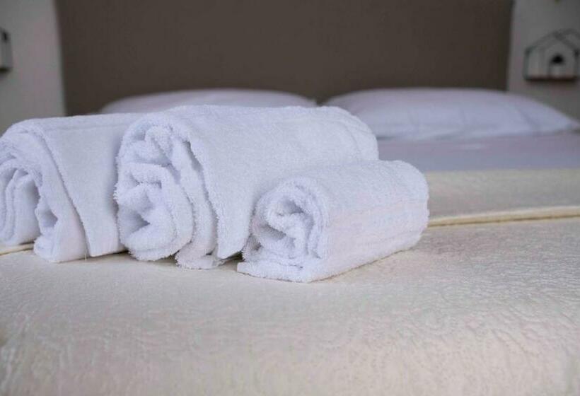 غرفة قياسية, Rooms 20 Settembre