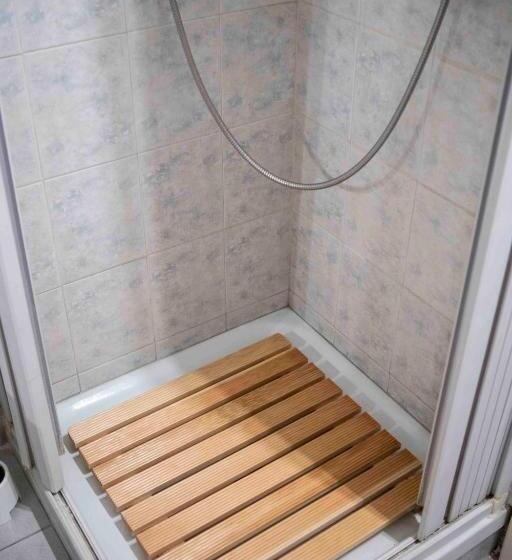 غرفة أساسية, Rooms 20 Settembre