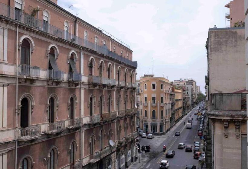 غرفة قياسية رباعية, Rooms 20 Settembre