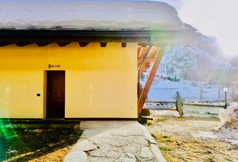 샬레, Chalet Du Lys Hotel & Spa