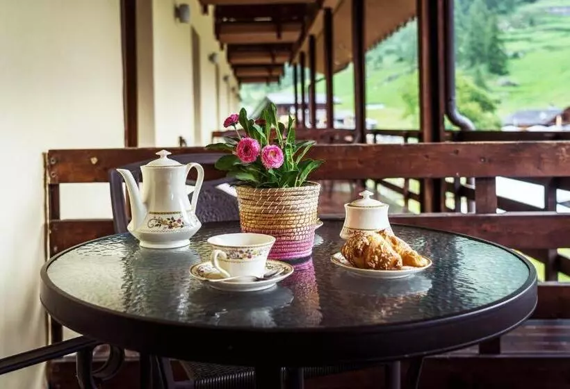 اتاق پرمیوم, Chalet Du Lys Hotel & Spa