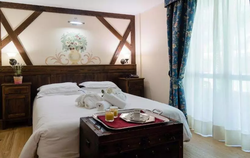 اتاق پرمیوم, Chalet Du Lys Hotel & Spa