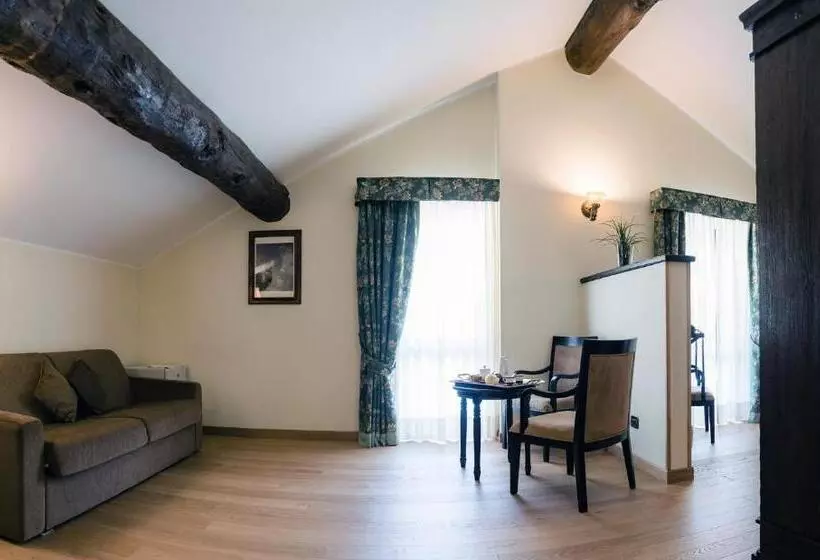 سوییت, Chalet Du Lys Hotel & Spa