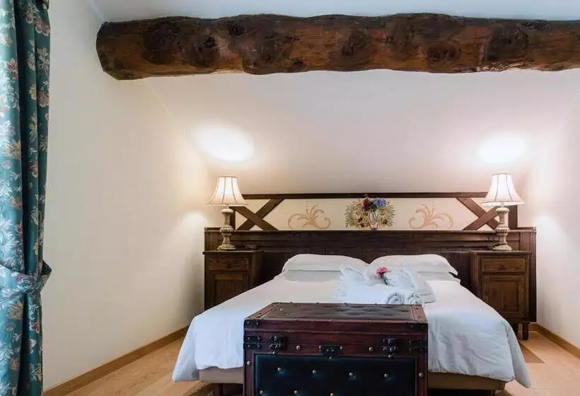 سوییت, Chalet Du Lys Hotel & Spa