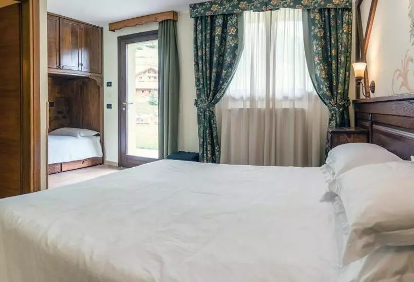 اتاق استاندارد با چشم‌انداز کوهستان, Chalet Du Lys Hotel & Spa