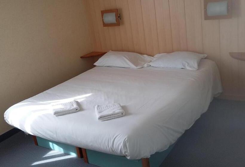 스탠다드 룸 더블 침대, Fasthotel Carcassonne