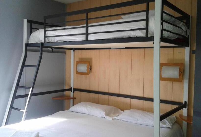 Семейный Номер, Fasthotel Carcassonne