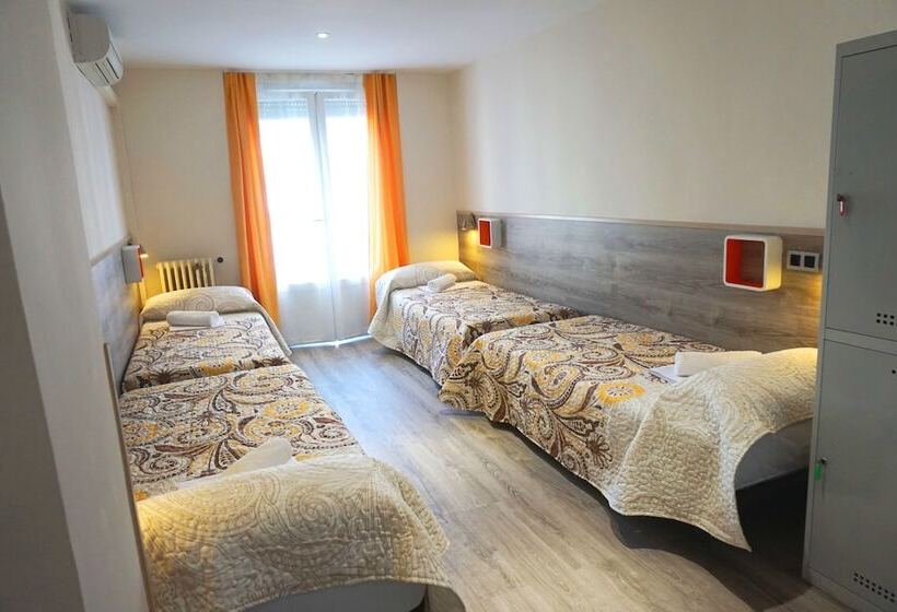 اتاق پایه چهارنفره با سرویس بهداشتی مشترک, Muchomadrid