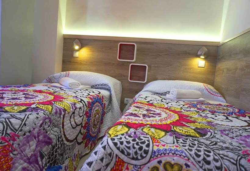 اتاق استاندارد با سرویس بهداشتی مشترک, Muchomadrid