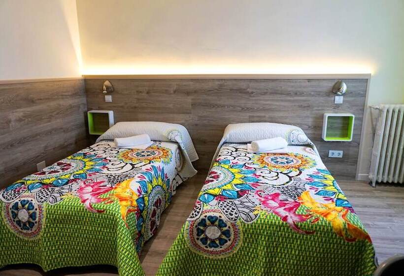 اتاق استاندارد با سرویس بهداشتی مشترک, Muchomadrid