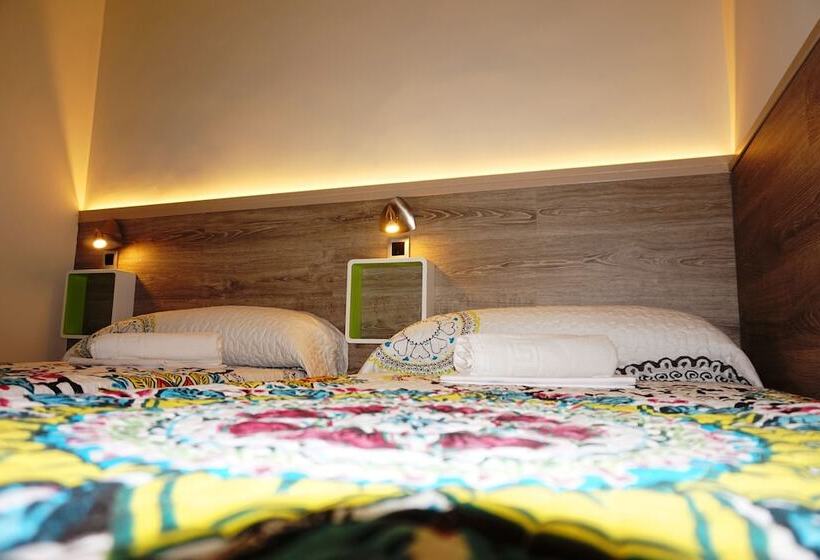 اتاق استاندارد, Muchomadrid