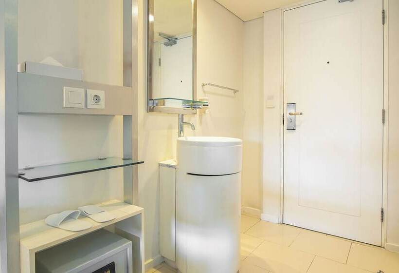 חדר דלוקס, 1o1 Urban Jakarta Kelapa Gading