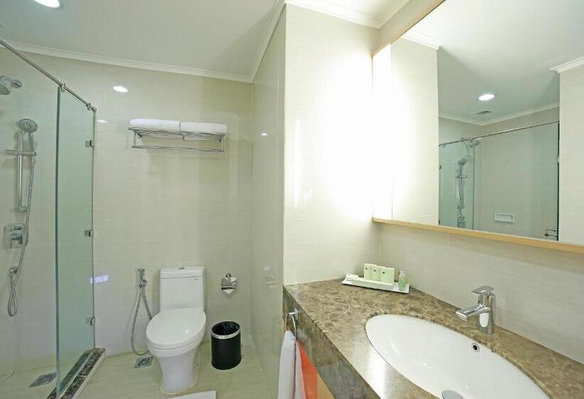 Habitació Deluxe, All Sedayu Hotel Kelapa Gading