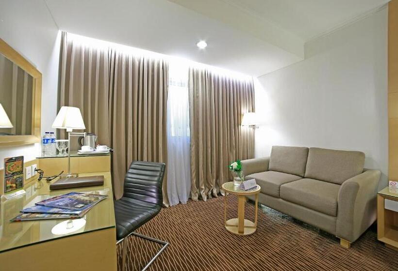 Habitació Deluxe, All Sedayu Hotel Kelapa Gading