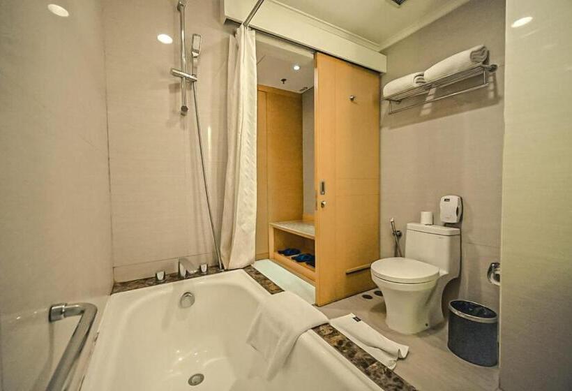Habitació Deluxe, All Sedayu Hotel Kelapa Gading