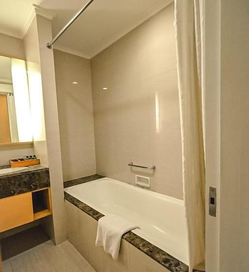 Habitació Deluxe, All Sedayu Hotel Kelapa Gading