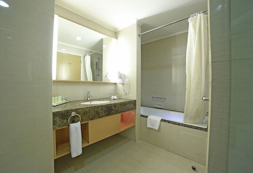 Habitació Deluxe, All Sedayu Hotel Kelapa Gading