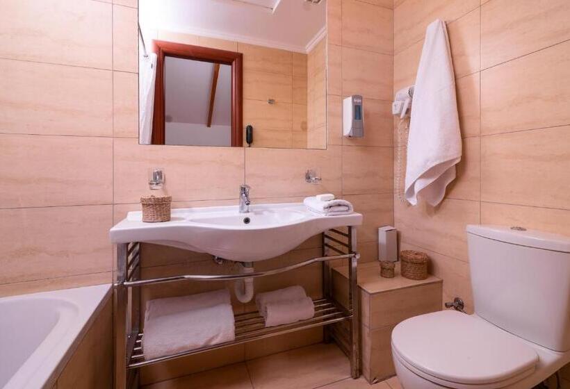 اتاق سوپریور, Avalon Palace