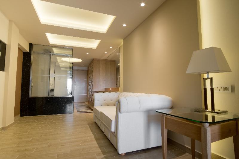 سوییت با چشمانداز دریا, Avalon Palace