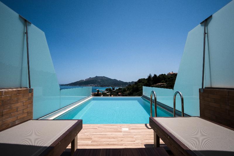 سوییت با چشمانداز دریا, Avalon Palace