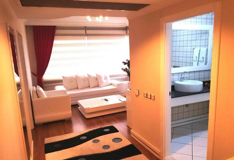 سوییت, Business Park