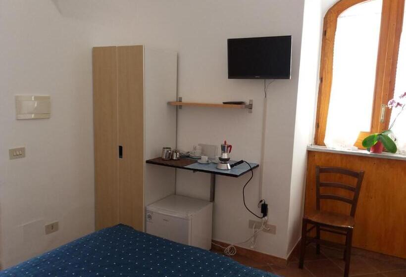 标准间, Camere La Cesa