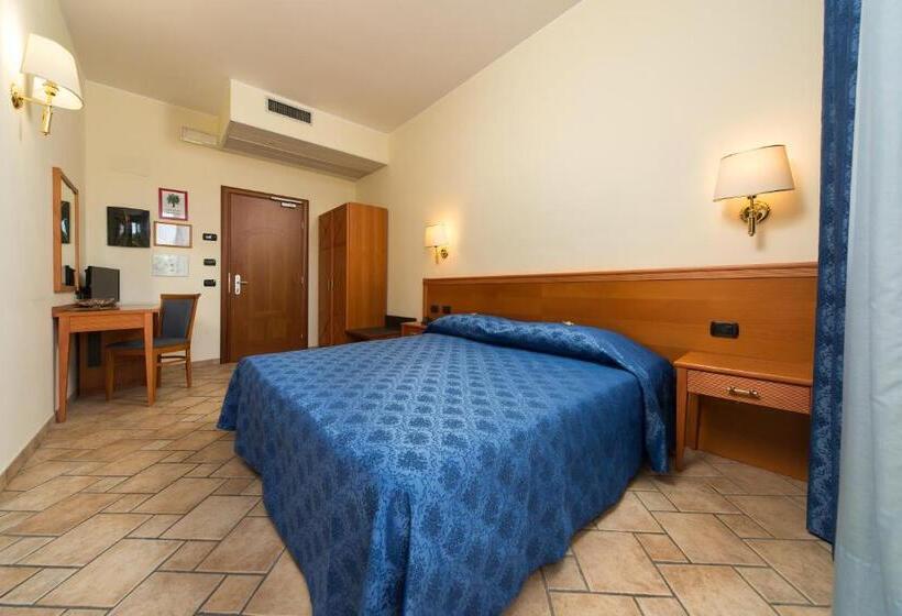 Standardzimmer mit Balkon, Giotto