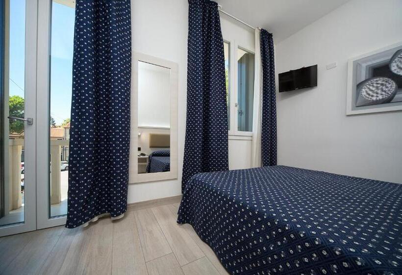 Standardzimmer mit Balkon, Giotto