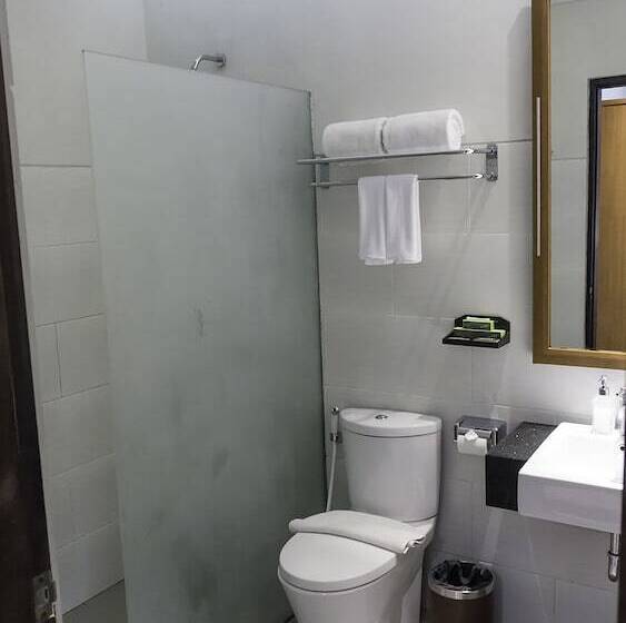 Номер Superior, Grand Whiz Hotel Nusa Dua Bali